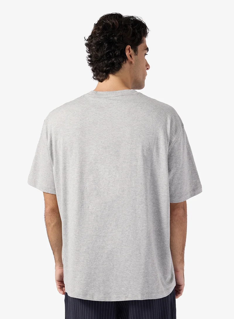 GUESS Short Sleeve Baker Logo T-Shirt